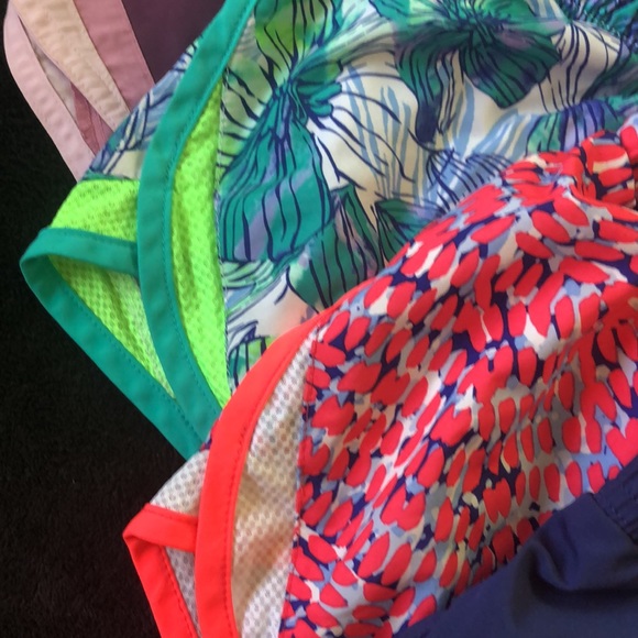 Bundle of 6 Old Navy Active shorts - Picture 4 of 11